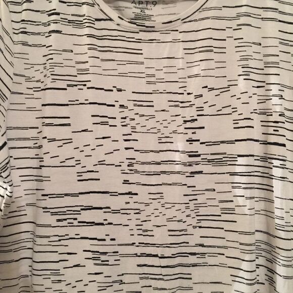 Apt 9 super Soft Comfy Dressy Dual purpose Tee! - Picture 2 of 3